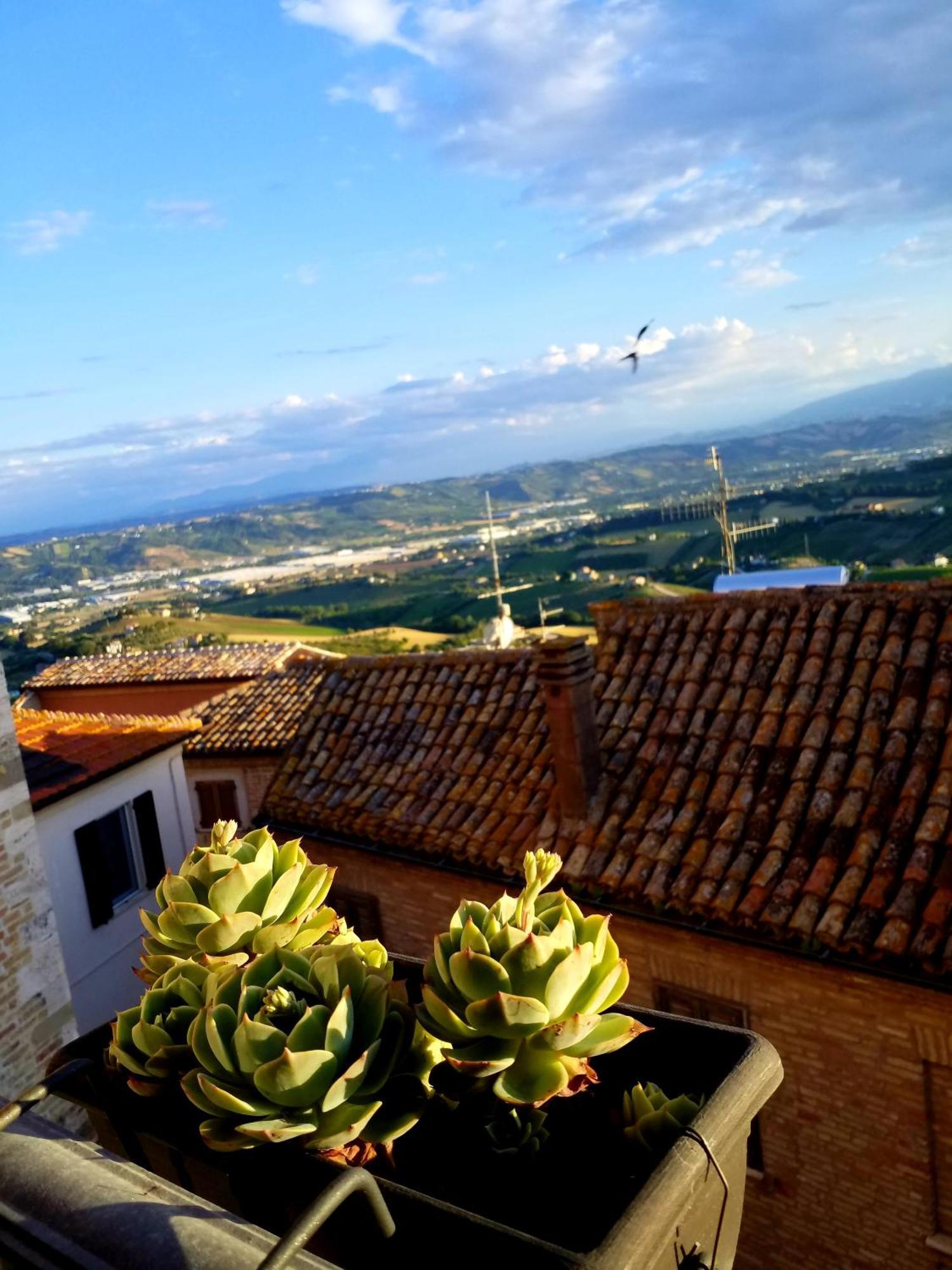 Sun Moon Apartment Monteprandone Exterior foto